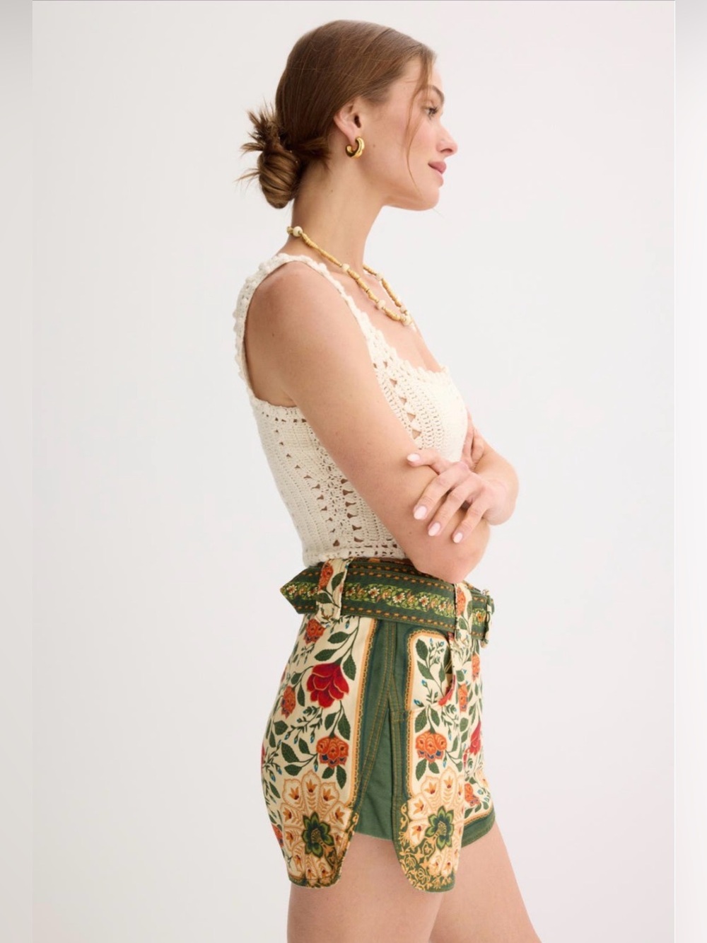 FARM Rio Sand Garden Tapestry Shorts - size 31 - NWOT - Picture 5 of 7